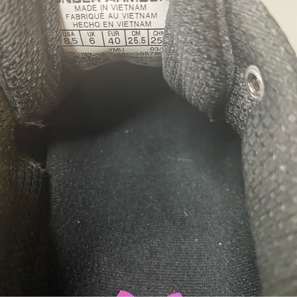 Under Armour UA Charged Rebel Running Sneakers Women’s Size 8.5 Black/Purple - Picture 11 of 12